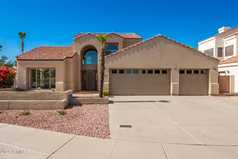 3826 E Nighthawk Way, Phoenix, AZ 85048