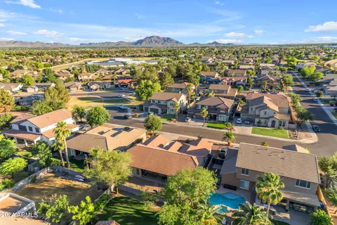 View/Area - 3504 E Temecula Ct, Gilbert, AZ 85297 photo 13 of 15