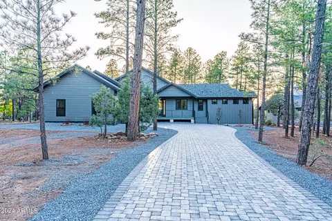 3951 Shaggy Bark Rd, Show Low, AZ 85901