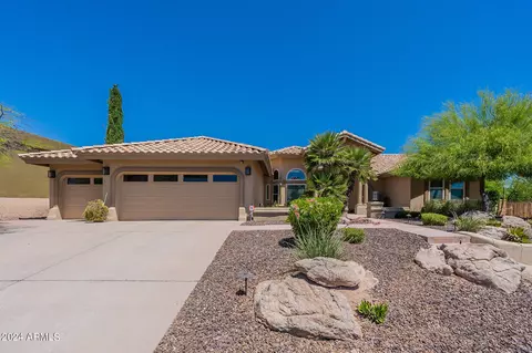 10422 N Demaret Dr, Fountain Hills, AZ 85268
