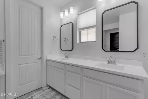 3933 E Megan St, Gilbert, AZ 85295 photo 17