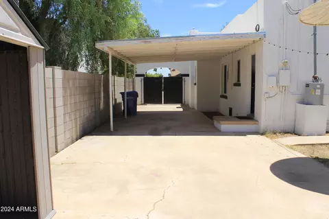 2230 N Mitchell St, Phoenix, AZ 85006 photo 12
