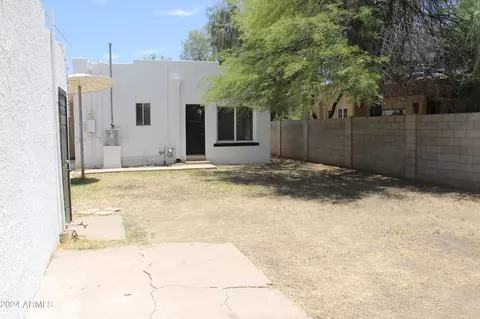 2230 N Mitchell St, Phoenix, AZ 85006 photo 11