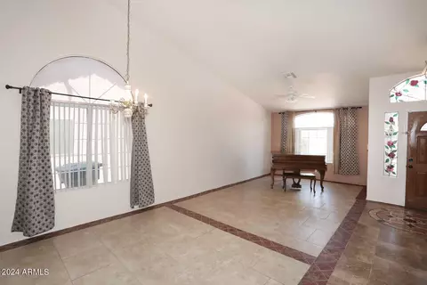 2319 E San Tan Dr, Gilbert, AZ 85296 photo 2