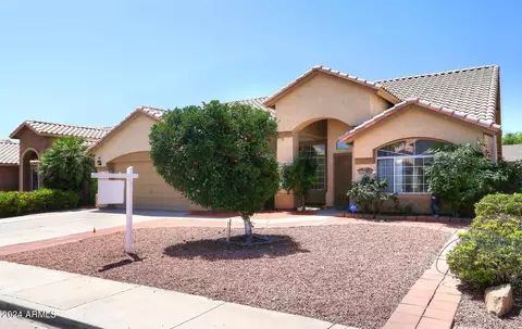 2319 E San Tan Dr, Gilbert, AZ 85296 photo 8