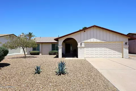 10510 E Clinton St, Scottsdale, AZ 85259