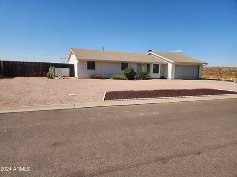 10129 E Wood Ave, Mesa, AZ 85208 photo 2