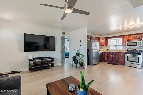 3512 E Oak St, Phoenix, AZ 85008 photo 9