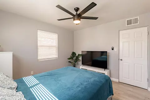 3512 E Oak St, Phoenix, AZ 85008 photo 22