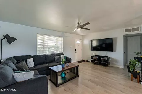3512 E Oak St, Phoenix, AZ 85008 photo 6