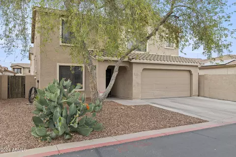 2192 E Greenlee Ave, Apache Junction, AZ 85119 photo 2