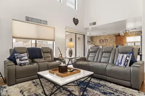 2192 E Greenlee Ave, Apache Junction, AZ 85119 photo 8