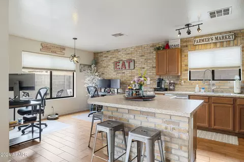 2192 E Greenlee Ave, Apache Junction, AZ 85119 photo 12