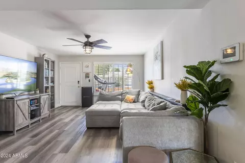 416 E Fordham Dr, Tempe, AZ 85283 photo 8