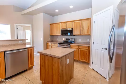 17841 E Watford Dr, Queen Creek, AZ 85142 photo 5