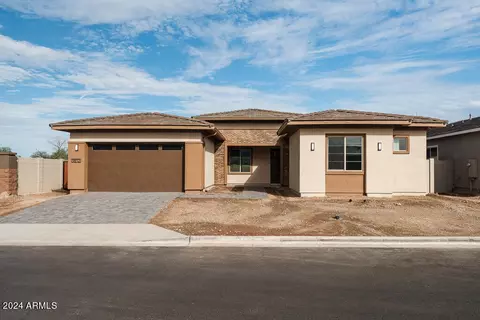 9812 S 37th Dr, Laveen, AZ 85339