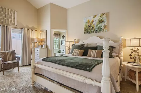 2322 E Gondola Ln E, Gilbert, AZ 85234 photo 4