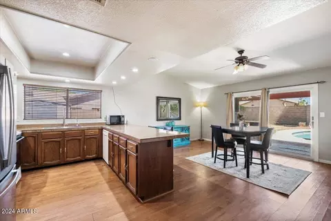 2302 W Evans Dr, Phoenix, AZ 85023 photo 7