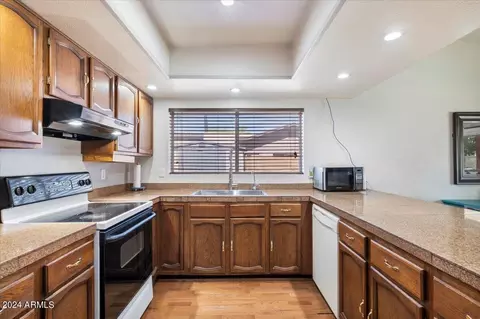 2302 W Evans Dr, Phoenix, AZ 85023 photo 6