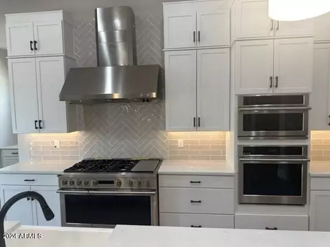 9558 E Sector Dr, Mesa, AZ 85212 photo 3