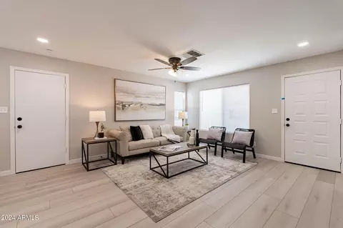 763 E Hackamore St, Mesa, AZ 85203 photo 6