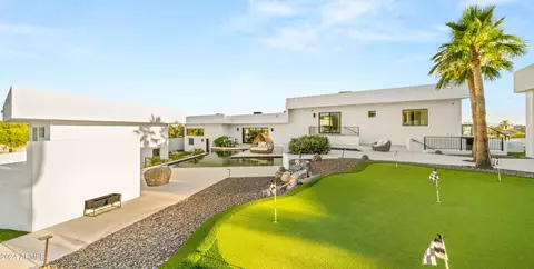 Exterior - 3197 E San Miguel Ave, Phoenix, AZ 85016 photo 8 of 12