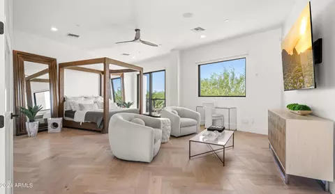 Bedroom - 3197 E San Miguel Ave, Phoenix, AZ 85016 photo 2 of 5