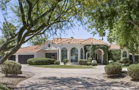 8459 E Charter Oak Dr, Scottsdale, AZ 85260