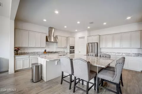 3403 E Valencia Dr, Phoenix, AZ 85042 photo 2