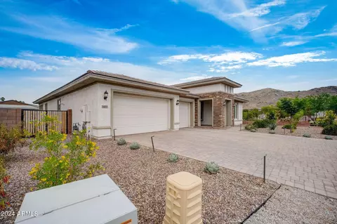 3403 E Valencia Dr, Phoenix, AZ 85042 photo 6