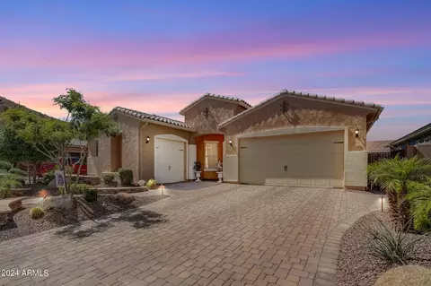 10245 W Pinnacle Vista Dr, Peoria, AZ 85383