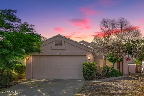 1444 W Mesquite Ave, Apache Junction, AZ 85120