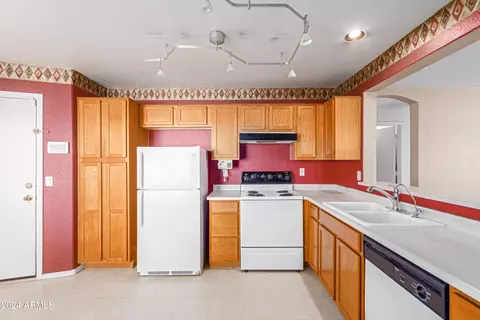 1444 W Mesquite Ave, Apache Junction, AZ 85120 photo 12