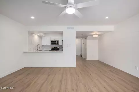 6030 N 15th St #22, Phoenix, AZ 85014 photo 11