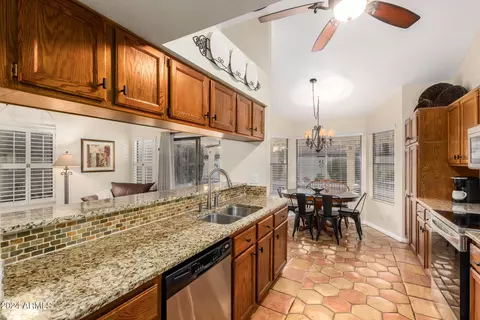 2934 E Norcroft St, Mesa, AZ 85213 photo 18