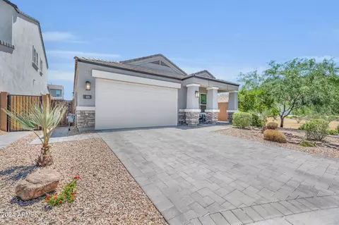 2025 E Charlotte Dr, Phoenix, AZ 85024