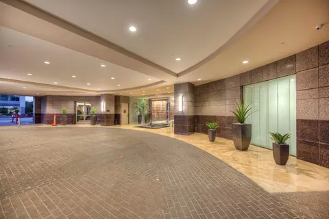 2211 E Camelback Rd #506, Phoenix, AZ 85016 photo 2