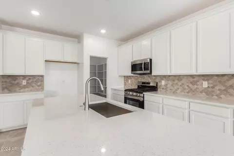 3473 S 174th Ave, Goodyear, AZ 85338 photo 13