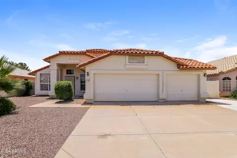 5739 W Ironwood Dr, Glendale, AZ 85302