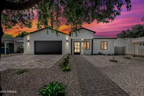 1323 E Oregon Ave, Phoenix, AZ 85014