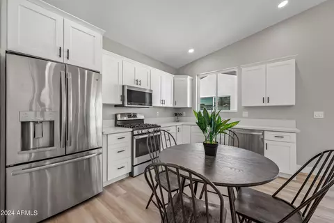 Kitchen - 1323 E Oregon Ave, Phoenix, AZ 85014 photo 15 of 15