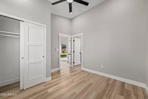 Entry Way - 1323 E Oregon Ave, Phoenix, AZ 85014 photo 5 of 5