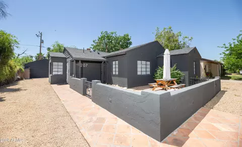 207 W Roma Ave, Phoenix, AZ 85013 photo 2