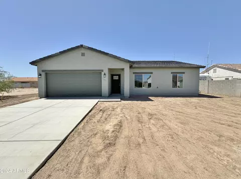 9240 W Hartigan Ln, Arizona City, AZ 85123