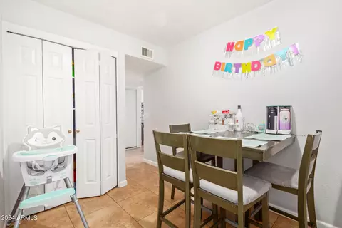Dining - 711 E Marilyn Ave, Mesa, AZ 85204 photo 2 of 2