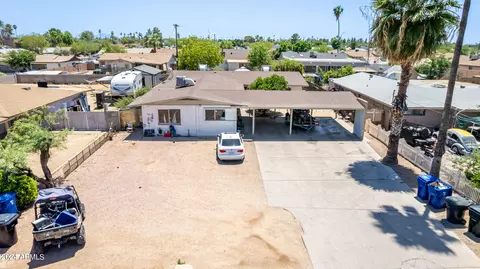 View/Area - 711 E Marilyn Ave, Mesa, AZ 85204 photo 1 of 9