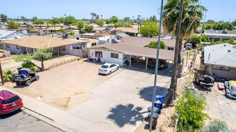 View/Area - 711 E Marilyn Ave, Mesa, AZ 85204 photo 2 of 9