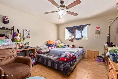 Bedroom - 711 E Marilyn Ave, Mesa, AZ 85204 photo 1 of 11