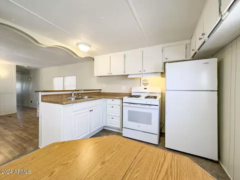 929 N Delaware Dr #8, Apache Junction, AZ 85120 photo 11