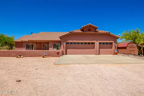 18530 W Moonlight Mesa Rd, Wickenburg, AZ 85390